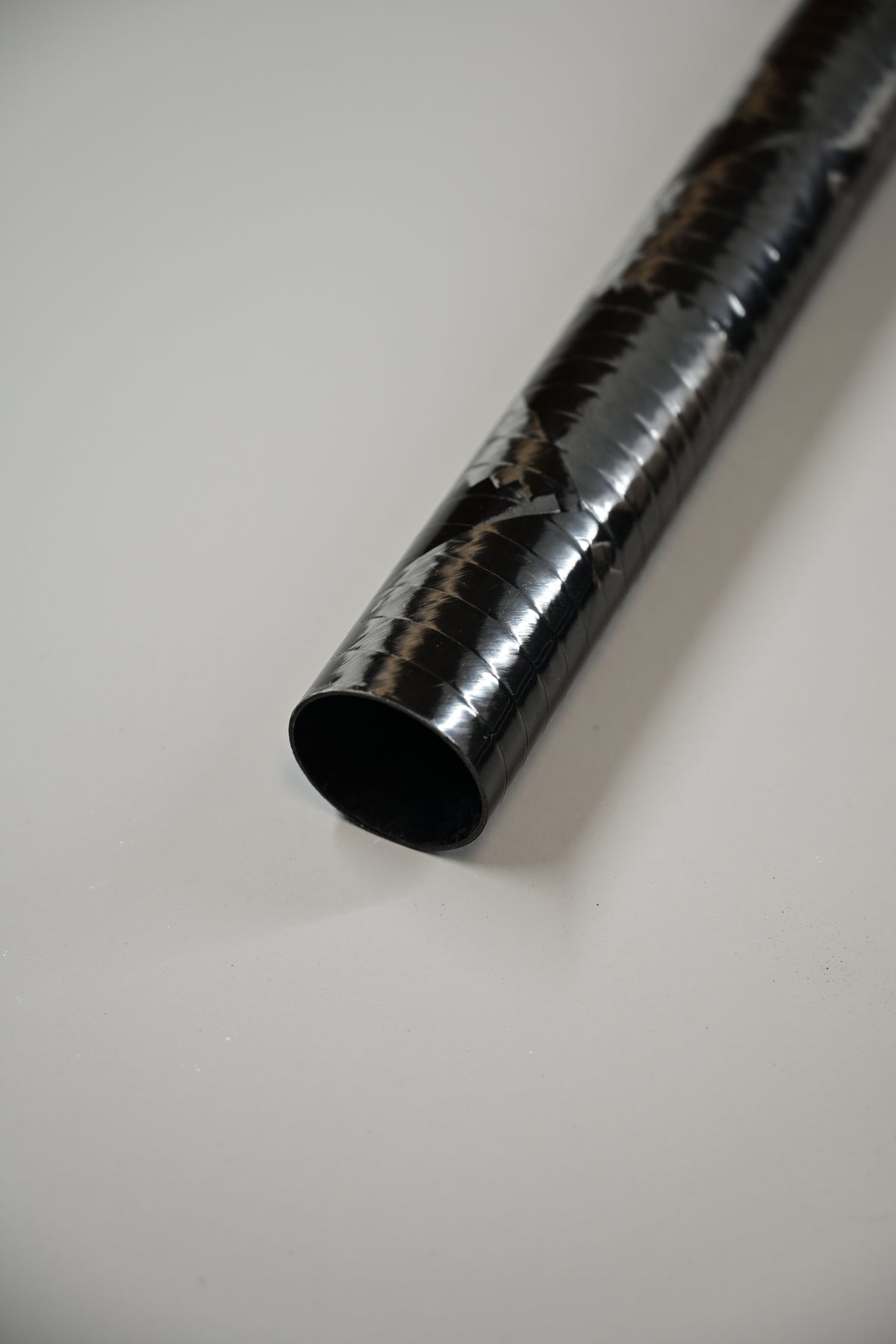 Filament wound carbon fiber tube